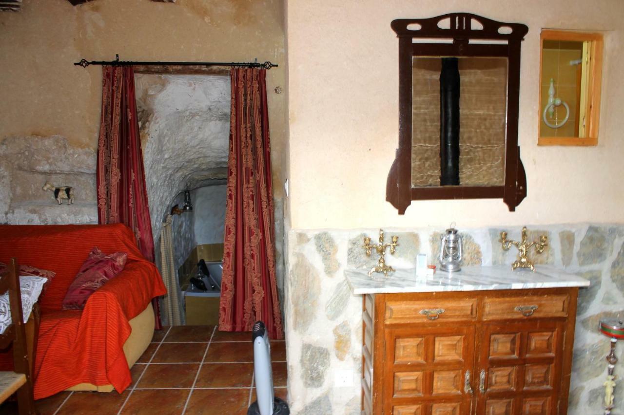 Casa Rural Con Jacuzzi Paraiso Del Jucar الكالا ديل جوكار المظهر الخارجي الصورة